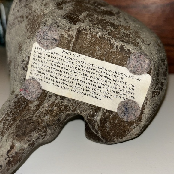 Gargoyle Thumb Sucking 7 1/4” Sitting Baby Goyle Winged Statue Shelf Sitter - Picture 7 of 9